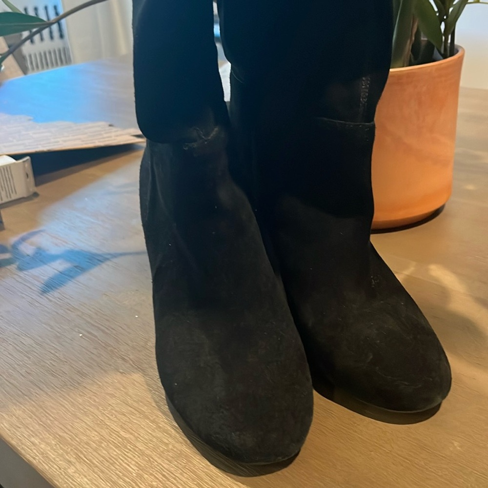 Jessica Simpson black boots size 8.5